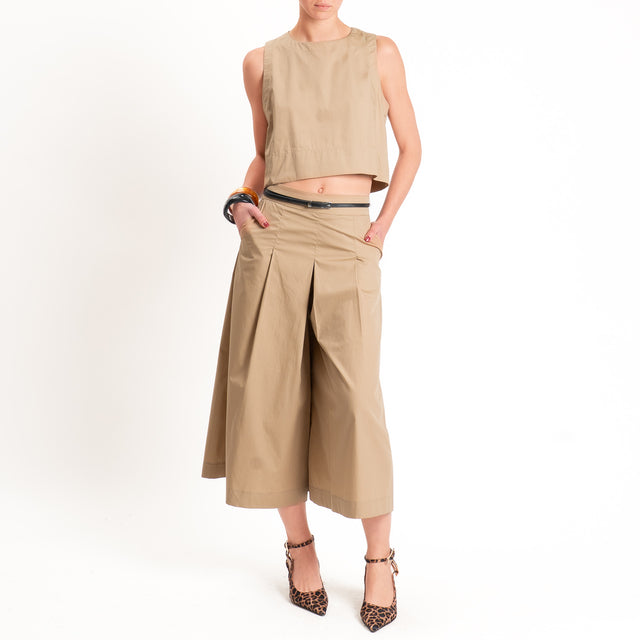 Tensione in-Gilet bottone dietro - cognac
