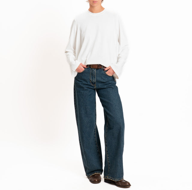 Tensione in-T-shirt ampia - latte