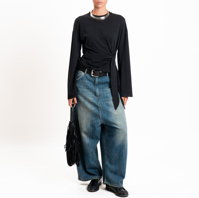 Tensione in-T-shirt manica ampia con nodo - nero