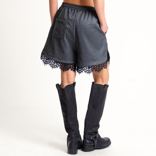 Tensione in- Shorts spinato con pizzo - grigio
