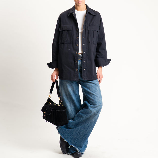 Tensione in- Giacca camicia over con superpocket - Nero