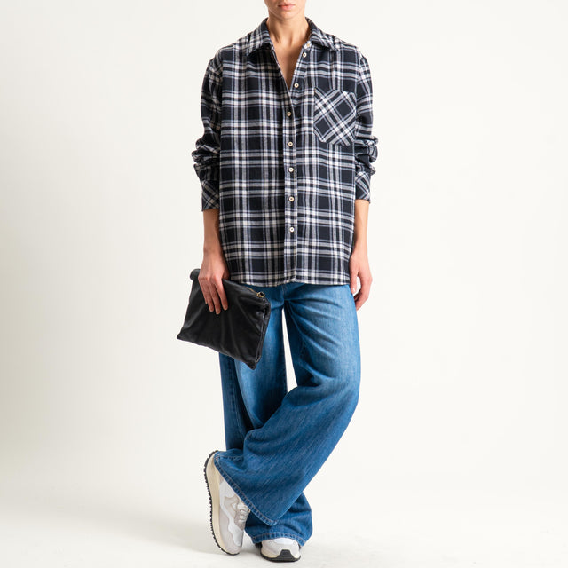 Tensione in-Camicia check flanella n.84 - nero/grigio/latte