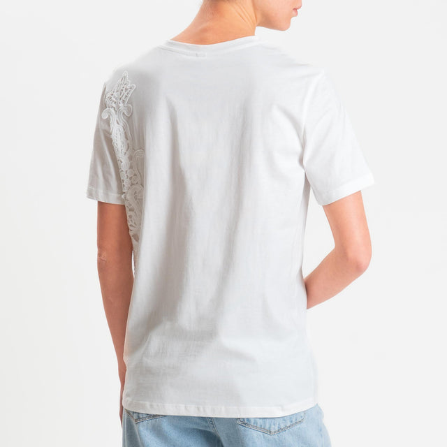 Tensione in-T-shirt mezza manica con macramè - bianco/bianco