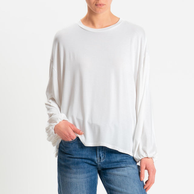 Tensione in-T-shirt in jersey di viscosa elasticizzata manica palloncino - panna