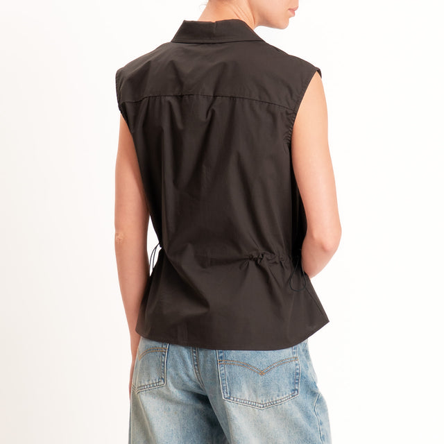 Tensione in-Camicia smanicata in popeline con coulisse - moro