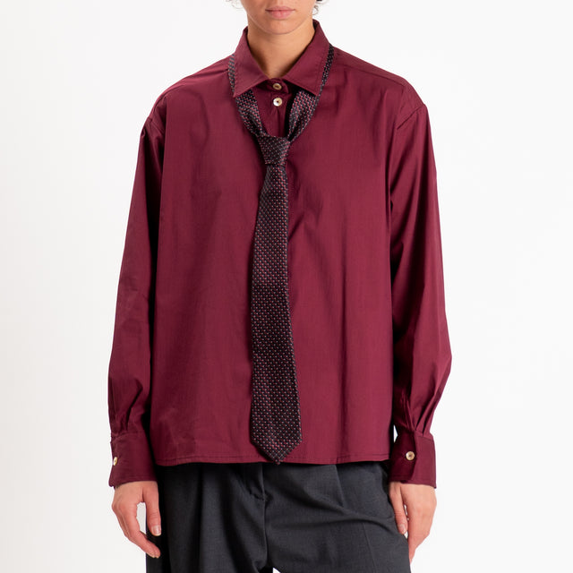 Tensione in-Camicia con cravatta fantasia - bordeaux/nero