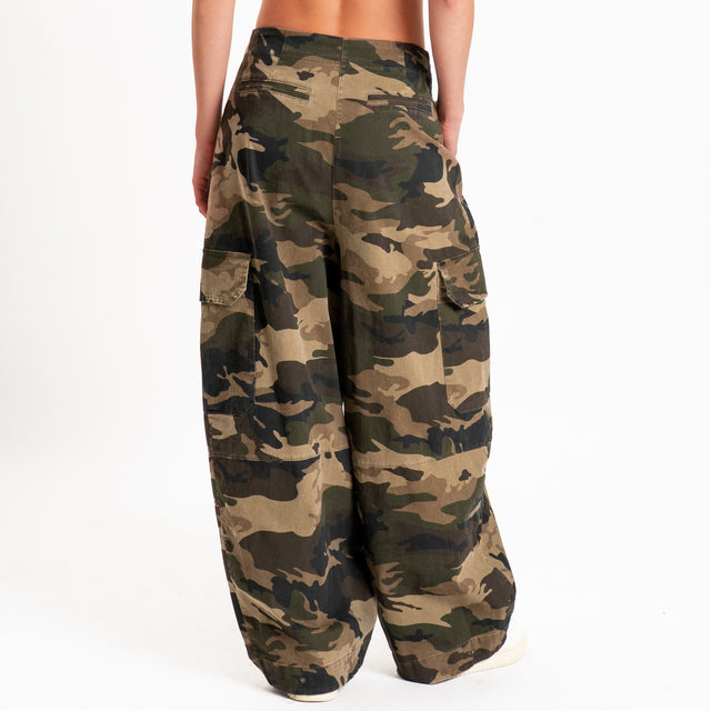 Tensione in-Pantalone cargo camouflage - militare/beige/nero