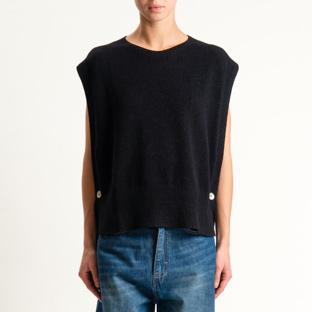 Tensione in-Maglia smanicata bottoni laterali - nero