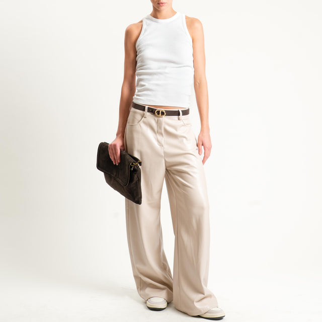 Tensione in-Pantalone GIUSI wide leg similpelle - burro