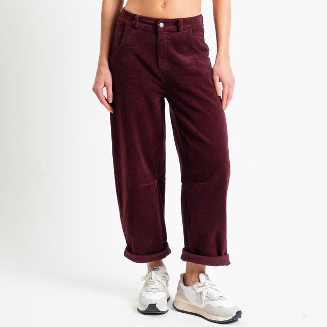 Tensione in-Pantalone velluto millerighe elastico - Bordeaux