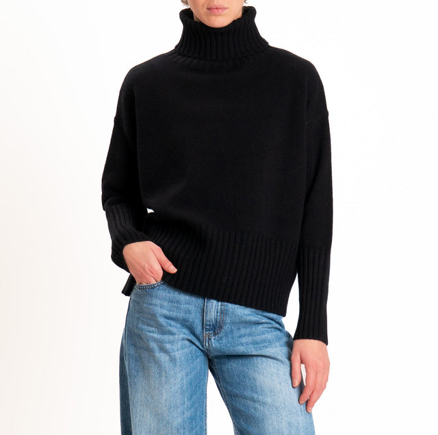Tensione in-Maglia collo alto 100 % LANA SOFT DOPPIO FILO - nero