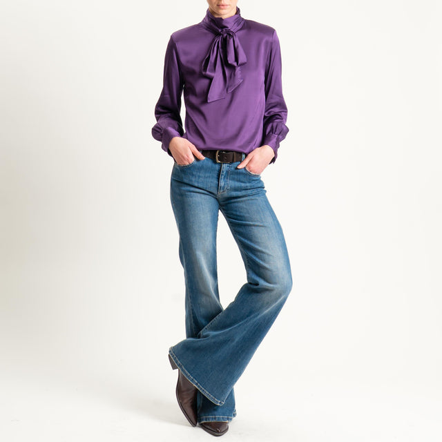 Tensione in-Blusa satin con spalline - uva