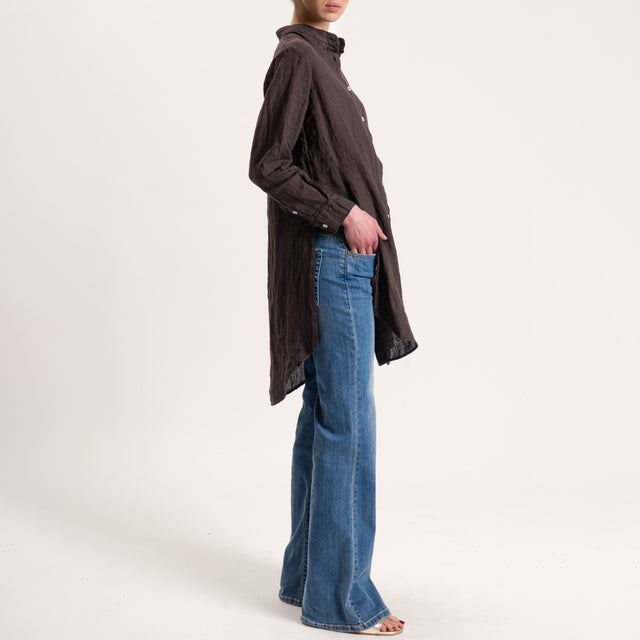 Tensione in-Camicia oversize in lino con spacchi laterali - moro