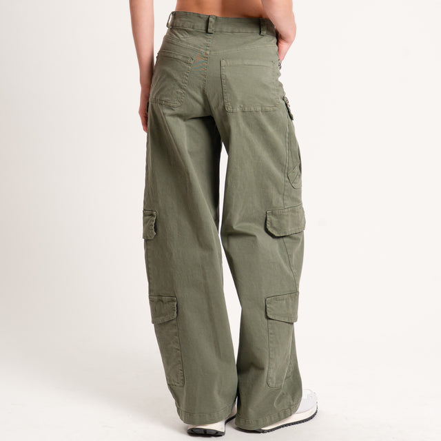 Tensione in-Pantalone cargo con applicazioni - militare