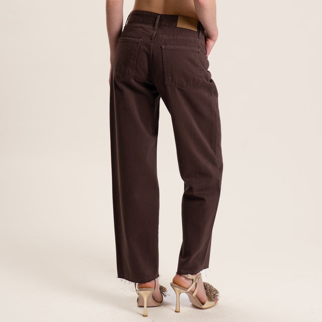 Tensione in-Jeans taglio vivo cinque tasche - moro