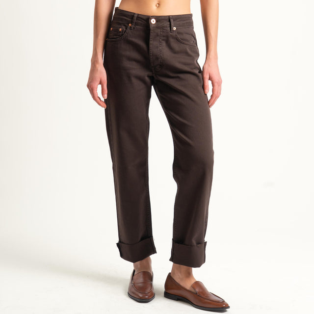 Tensione in-Jeans 5 tasche taglio vivo - moro