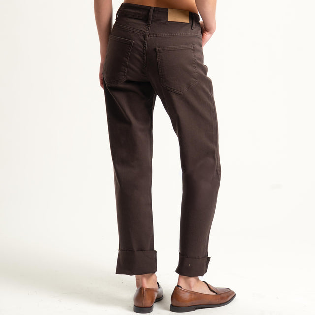 Tensione in-Jeans 5 tasche taglio vivo - moro