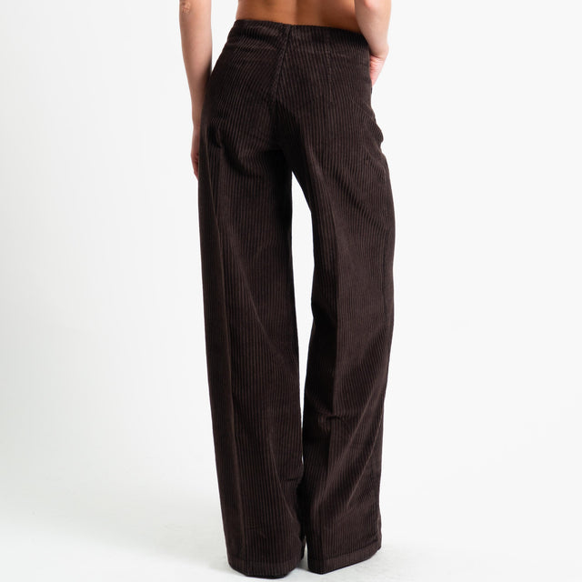 Tensione in-Pantalone velluto 500 righe tasche davanti - moro