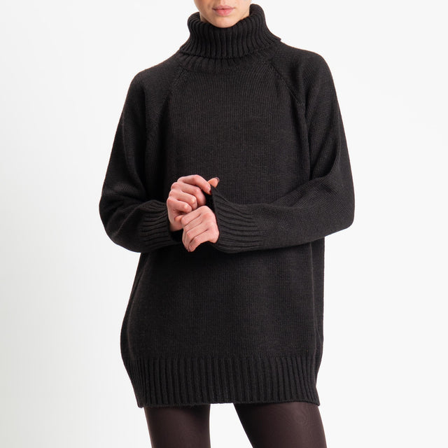 Tensione in-Maxi maglia collo alto misto lana - moro