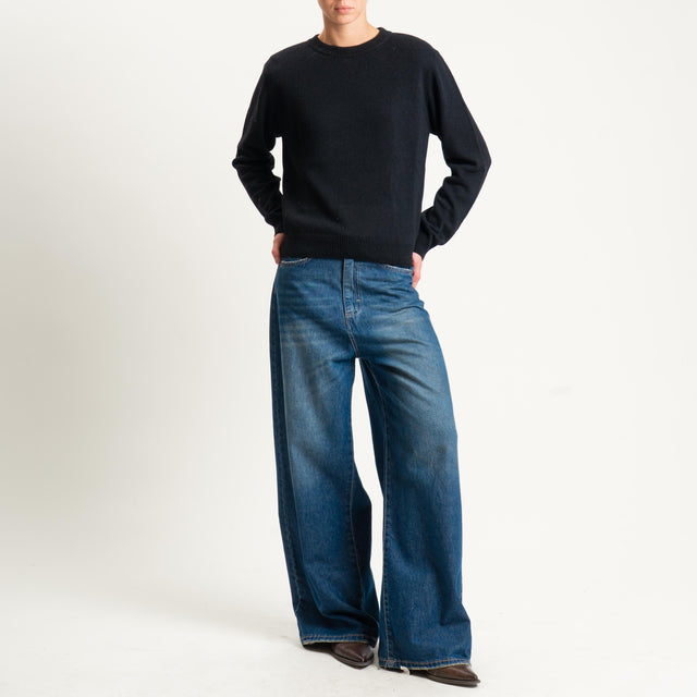 Tensione in-Maglia misto cashmere girocollo con spalline - nero