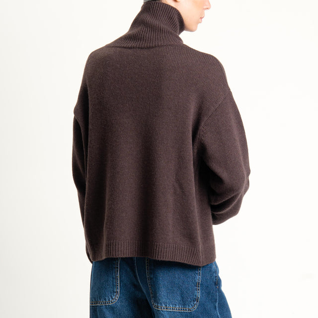 Tensione in-Maglia collo alto con bottoni misto cashmere - marrone