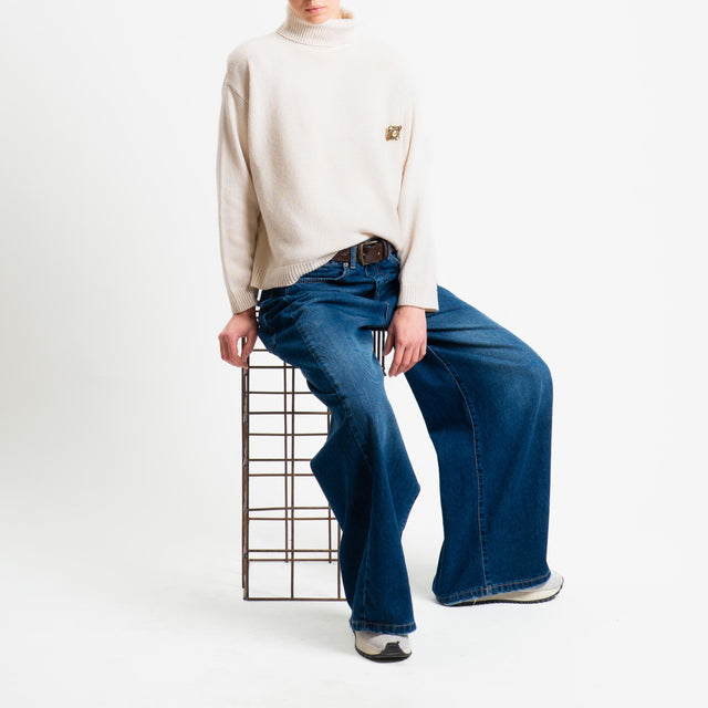 Tensione in-Maglia scatola collo alto misto cashmere con spalline - burro