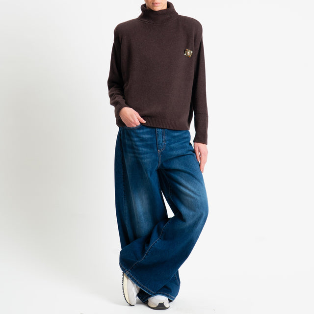 Tensione in-Maglia scatola collo alto misto cashmere con spalline - cioccolato