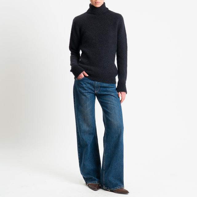 Tensione in-Maglia mohair collo alto - nero