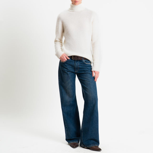 Tensione in-Maglia mohair collo alto - panna