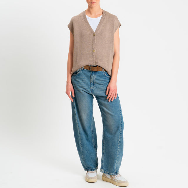 Tensione in-Gilet in maglia tre bottoni - taupe