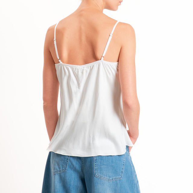 Tensione in-Top satin doppio scollo v - latte