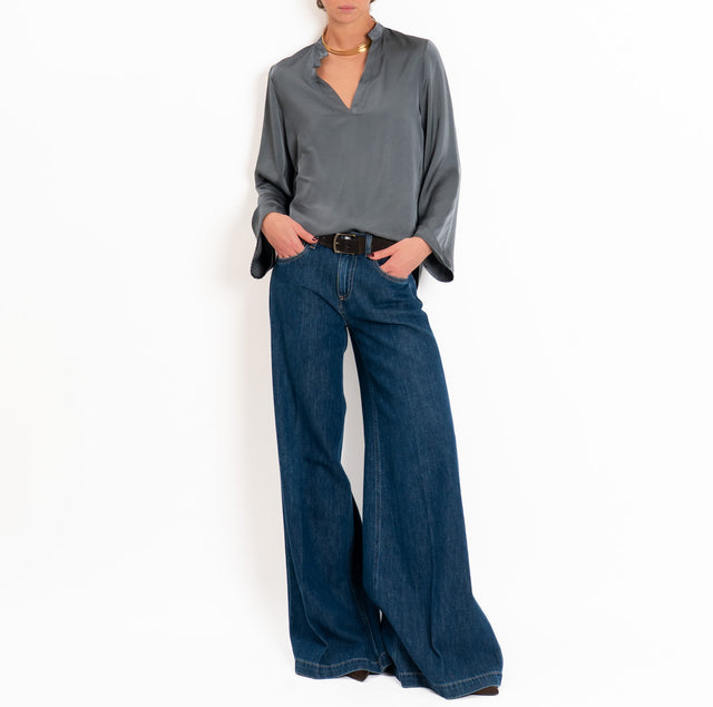 Tensione in-Blusa satin elasticizzato scollo v - piombo