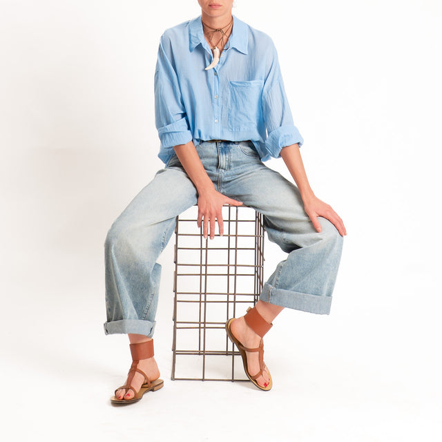 Tensione in-Camicia mussola con taschino - sky