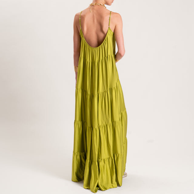 Tensione in-Abito satin con balze bretelle regolabili - pistacchio