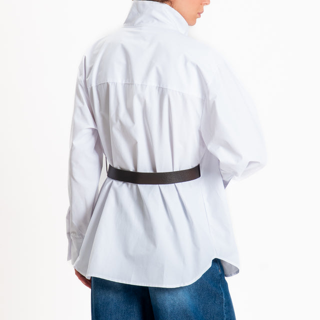 Tensione in-Camicia collo montato con cintura - bianco