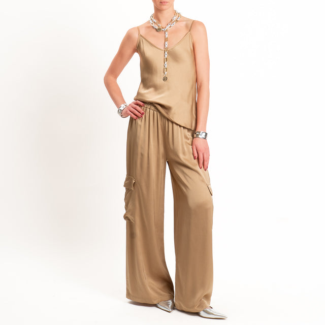 Tensione in-Pantalone cargo satin elastico in vita - desert