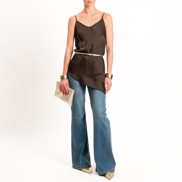 Tensione in-Top asimmetrico in satin - caffe'