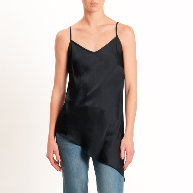 Tensione in-Top asimmetrico in satin - nero