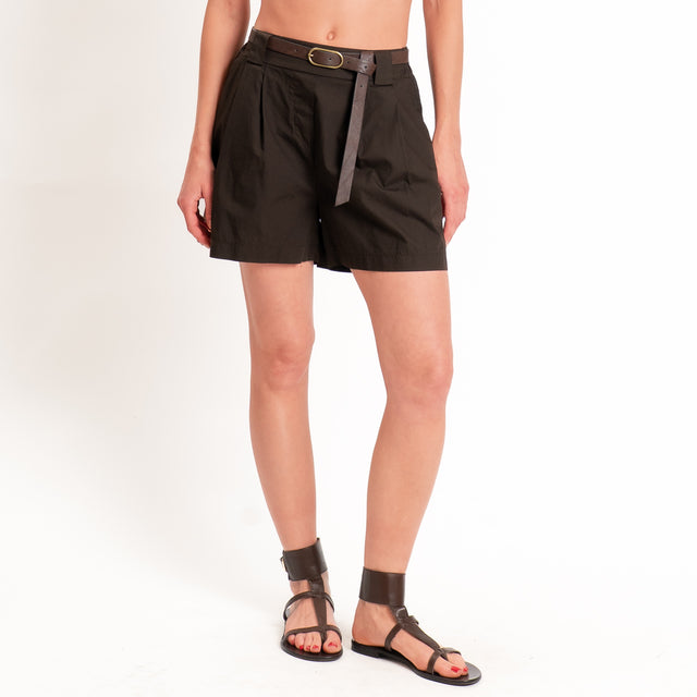 Tensione in-Shorts con pinces elastico in vita - caffe'