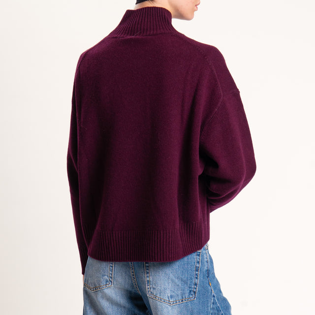 Tensione in-Maglia 100 % lana collo montato - vino