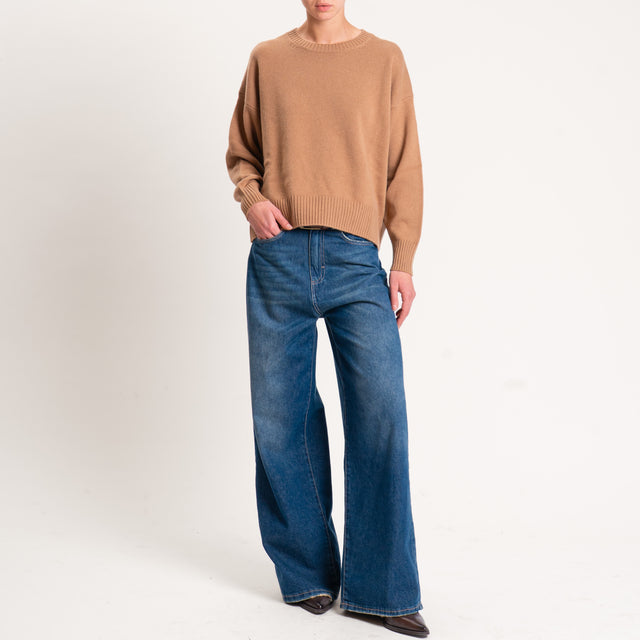 Tensione in-Maglia 100% lana stondata - camel