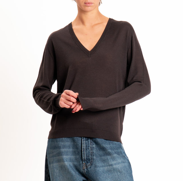 Tensione in-Maglia scollo a v 100% LANA MERINO - moro