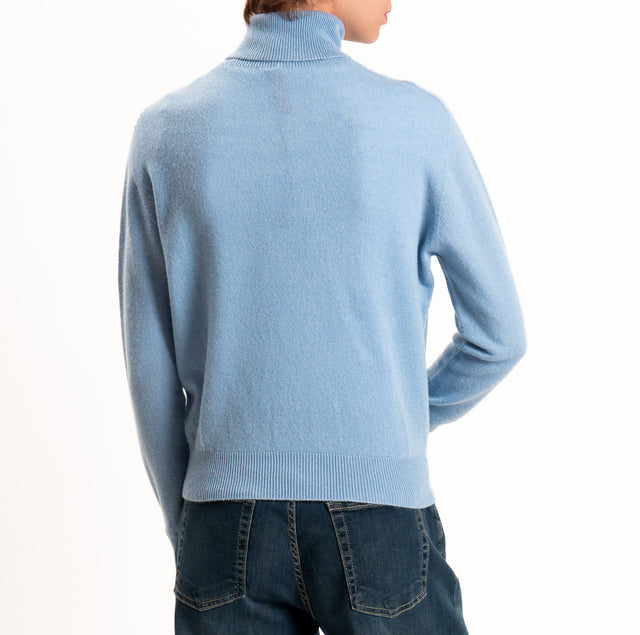 Tensione in-Maglia 100% LANA SOFT collo alto - celeste