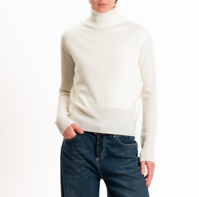 Tensione in-Maglia 100% LANA SOFT collo alto - panna