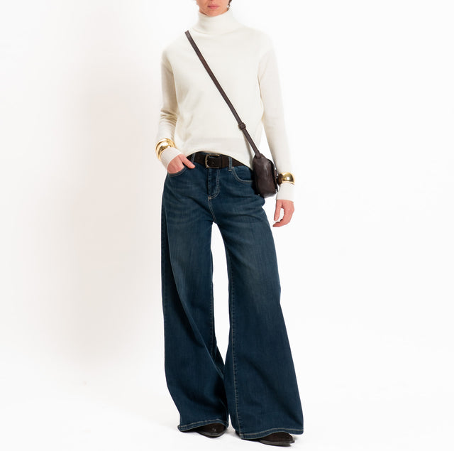 Tensione in-Maglia 100% LANA SOFT collo alto - panna