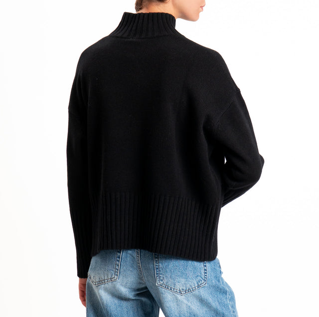 Tensione in-Maglia collo cratere 100% LANA SOFT - nero