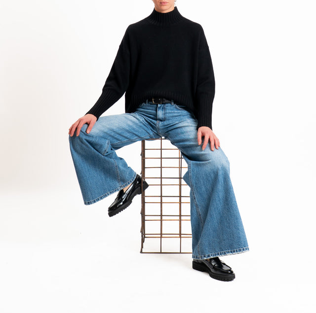 Tensione in-Maglia collo cratere 100% LANA SOFT - nero
