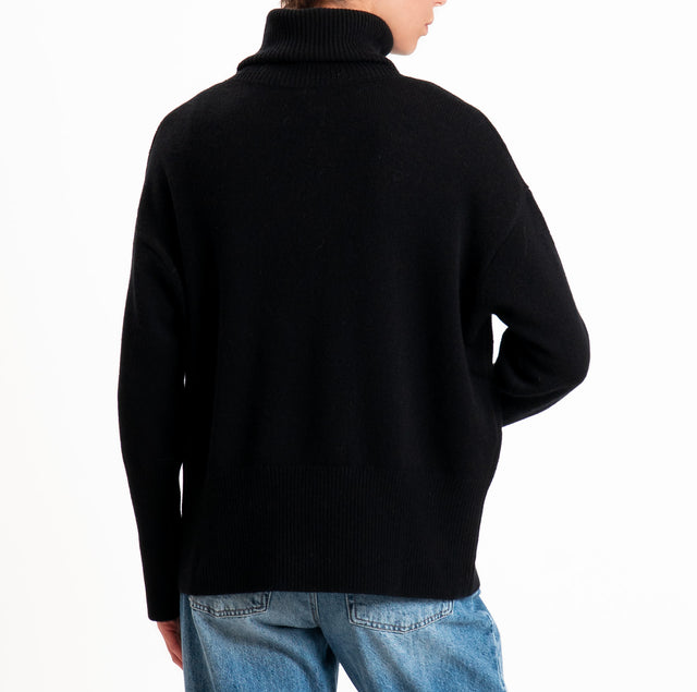 Tensione in-Maglia collo alto 100% LANA SOFT DOPPIO FILO - nero
