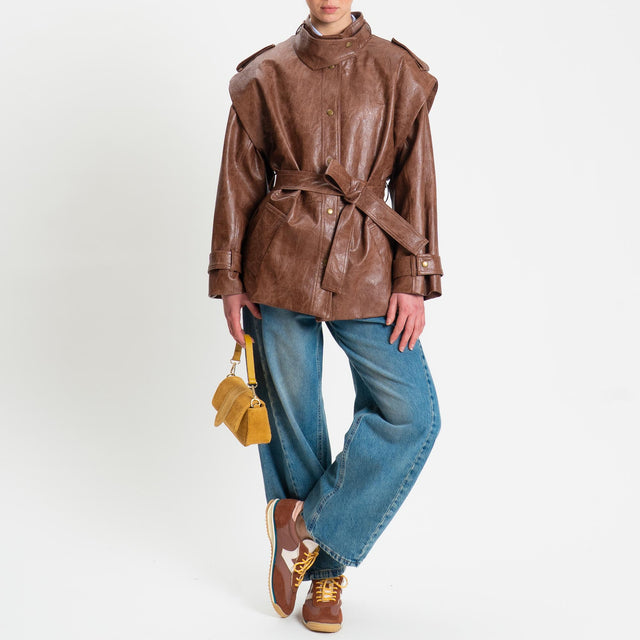 Tensione in-Giacca similpelle invecchiata - tabacco