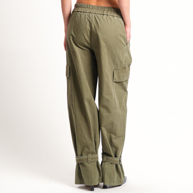 Tensione in-Pantalone cargo cinturino alla caviglia - militare
